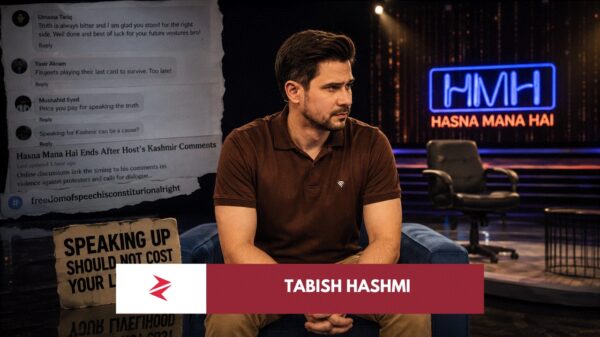 Tabish Hashmi seated on a darkened comedy talk-show set after announcing his departure from Hasna Mana Hai.