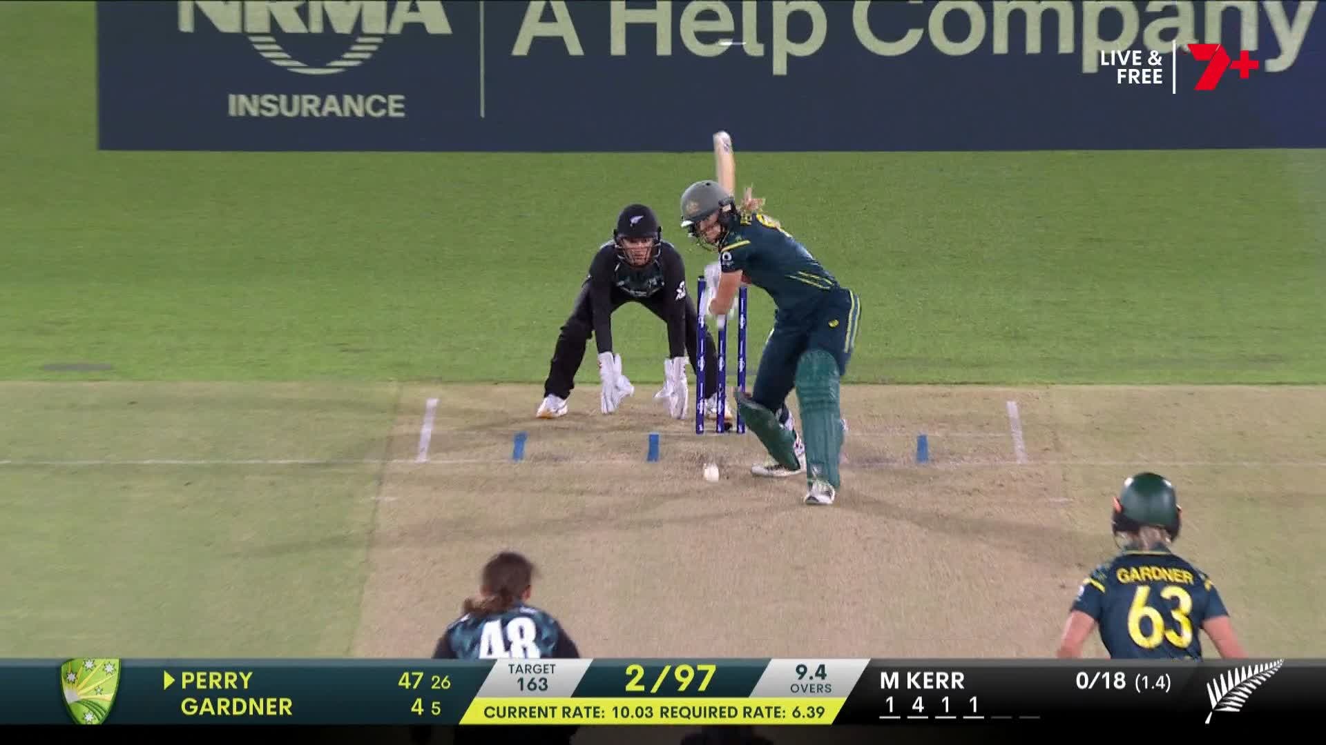 Screenshot of live scoreboard showing Australia 2/97 after 9.4 overs, target 163, with Alyssa Perry's 47 off 26 balls